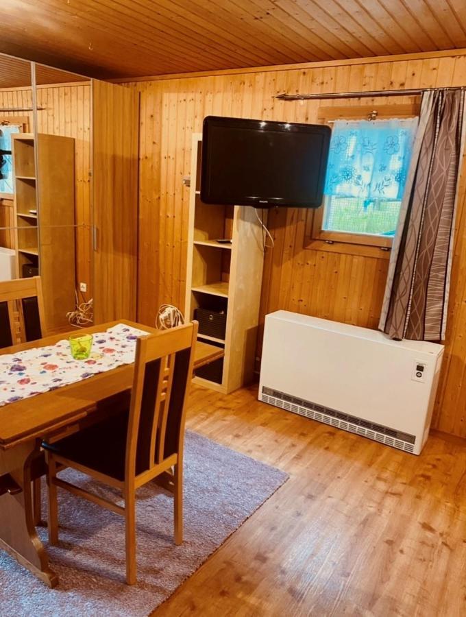 Guenstig Und Einfaches Studio Auf Dem Bauernhof ซูออซ ภายนอก รูปภาพ